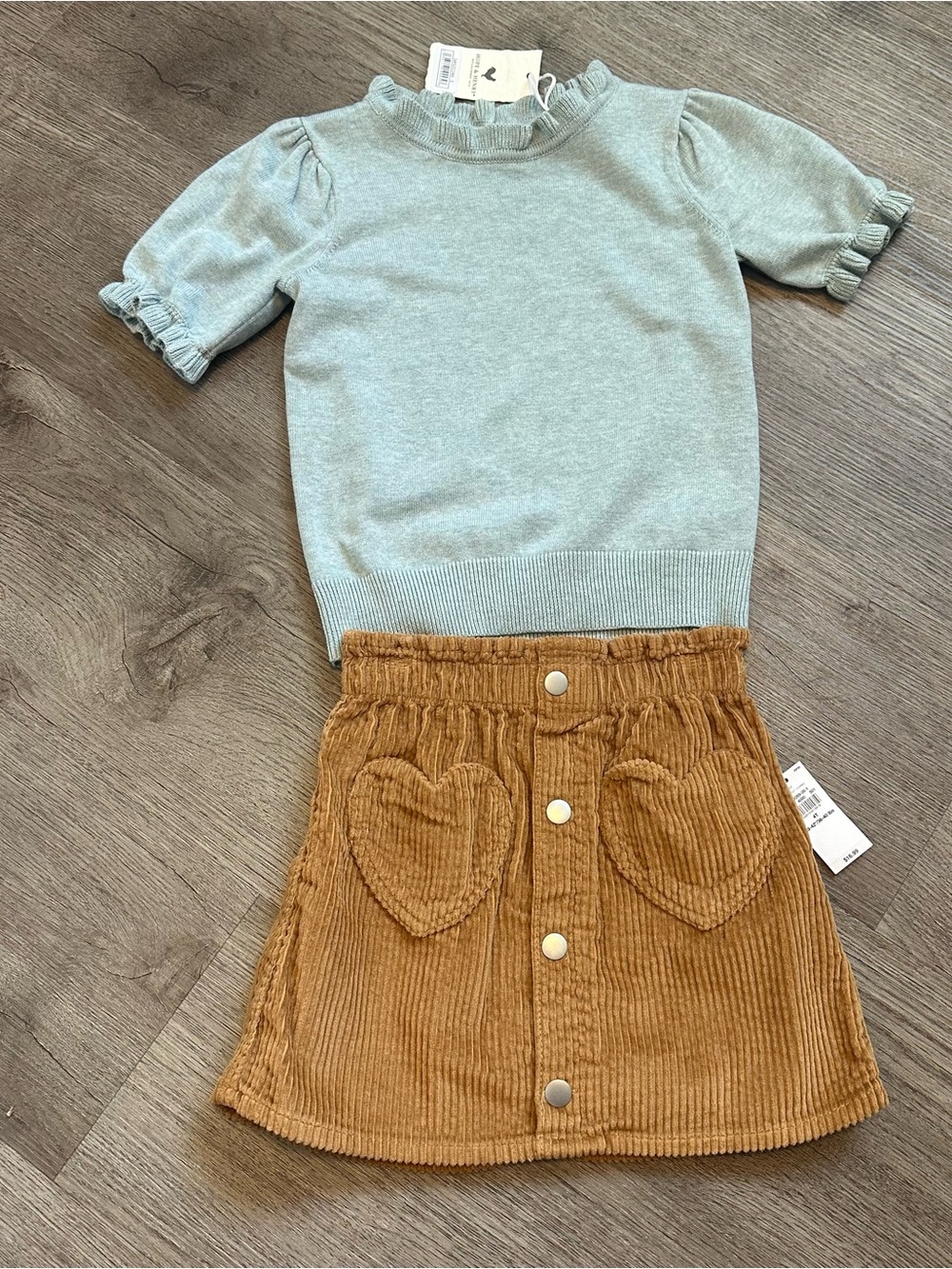 Girls Fall Skirt Outfit
100% Cotton